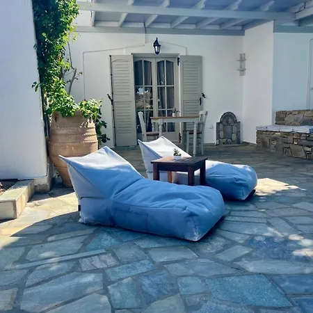 Casa *