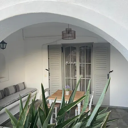 Casa *