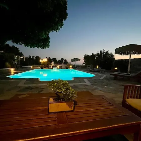 Casa Ξενοδοχείο με διαμερίσματα Πάρος